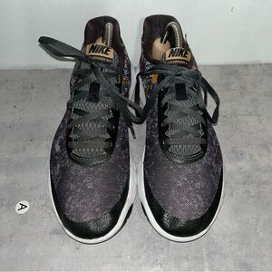 Nike Flex Experience‎ RN6 Womens Size 8 Running Shoes Black Gold 881804-003